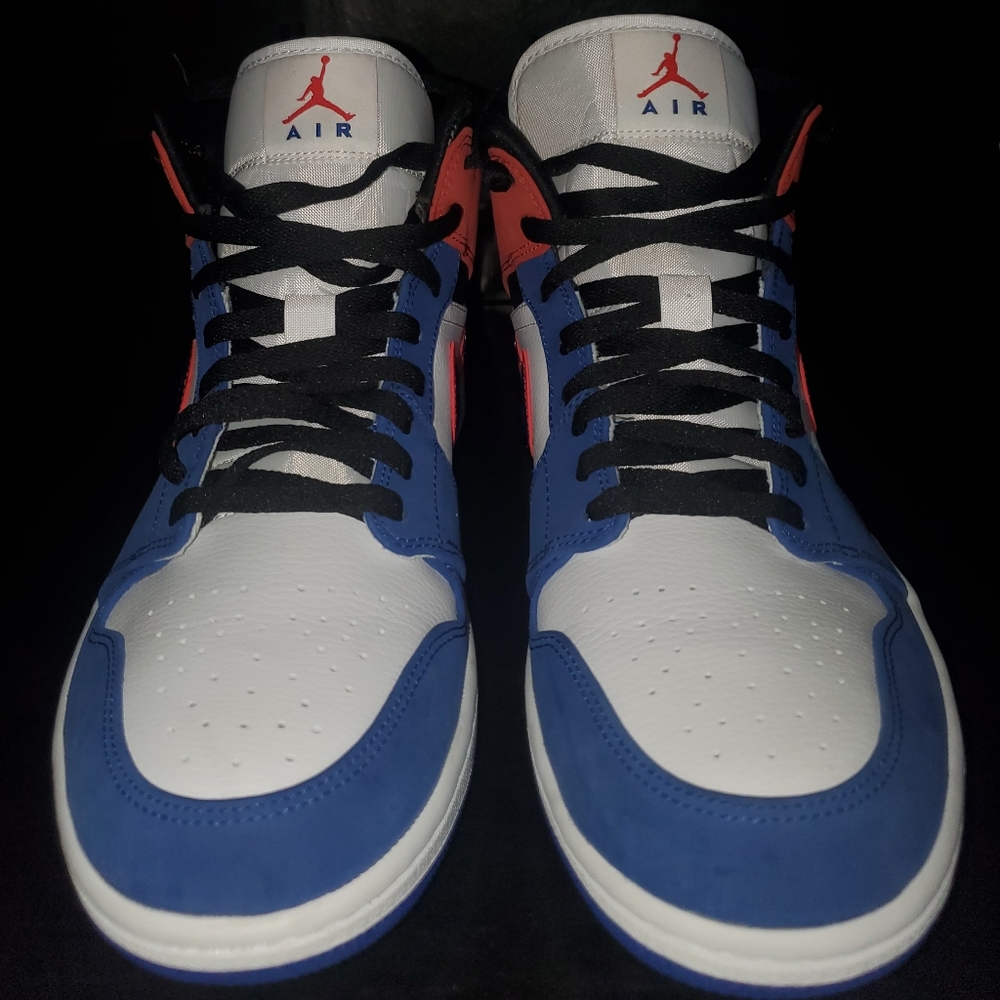 Air Jordan 1 Mid multicolor swoosh